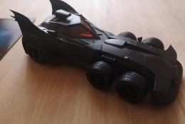 Batmobil (není potřeba barvit)