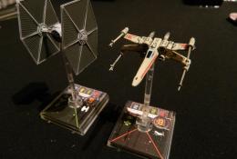 TIE Fighter vs X-Wing