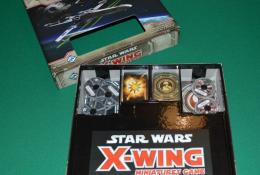 SW_X-Wing_insert_001